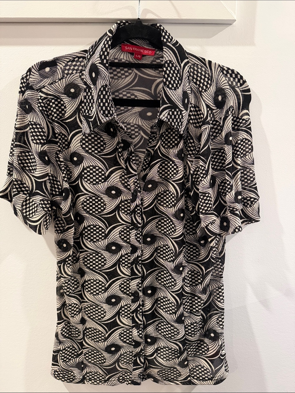 Black & White Geometric Short-Sleeve Blouse